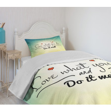 Hearts and Powerful Message Bedspread Set