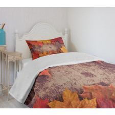 Bunch of Autumn Leaves Wood Bedspread Set