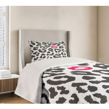 Cheetah Leopard Kiss Bedspread Set
