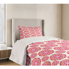 Hearts in Circles Bedspread Set