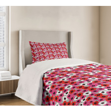 Flower Look Motif Bedspread Set