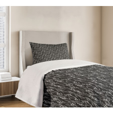 Monotone Garden Artwork Bedspread Set