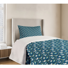 Aquatic Birds at Night Star Bedspread Set