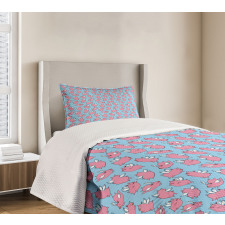 Cartoon Piglets Wings Bedspread Set