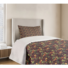 Leaves Acorns and Berries Bedspread Set