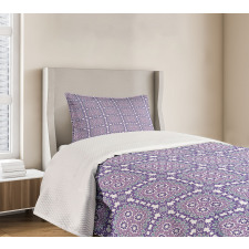 Flower Inspired Shapes Bedspread Set