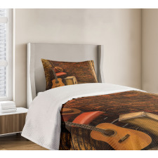 Wooden Stage Pub Cafe Bedspread Set