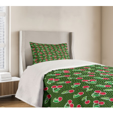 Fresh Fruits on Zigzag Art Bedspread Set