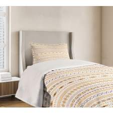 Geometrical Continuous Art Bedspread Set