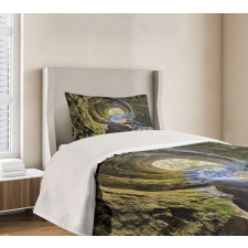 Buried River Bedspread Set