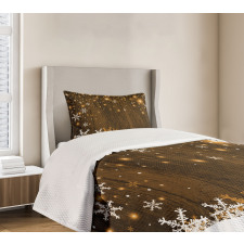 Wood and Snowflakes Bedspread Set