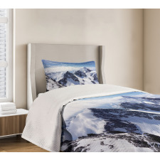 Mountain Peak Scenery Bedspread Set