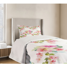 Watercolor Petals Bedspread Set