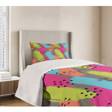 Abstract Colors Triangle Bedspread Set