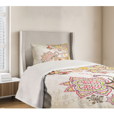 Flower Ornaments Bedspread Set