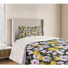 Hibiscus Petals Lemons Bedspread Set