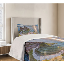 Shaman Rock Russia Bedspread Set