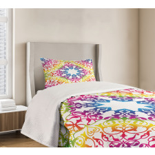 Abstract Lace Swirls Ivy Bedspread Set