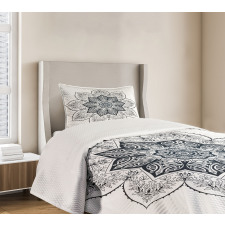 Bohemian Form Bedspread Set