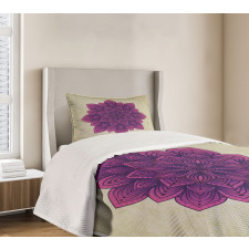 Purple Retro Motif Bedspread Set