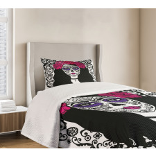 Girl with Make Bedspread Set