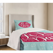 Woman Lips and Phrase Kisses Bedspread Set