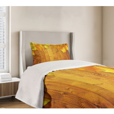 Leaves on Wooden Planks Bedspread Set