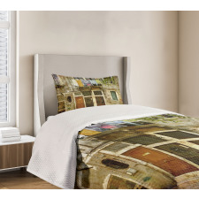 Grunge Building Facade Bedspread Set