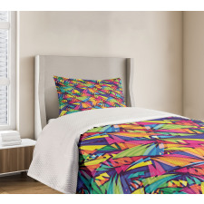 Geometric Triangles Art Bedspread Set