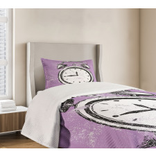 Retro Alarm Clock Grunge Bedspread Set