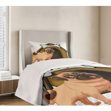 Dog House Cartoon Style Bedspread Set