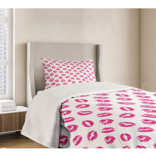 Vibrant Colored Lipstick Bedspread Set