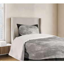 Monochrome Full Moon Art Bedspread Set