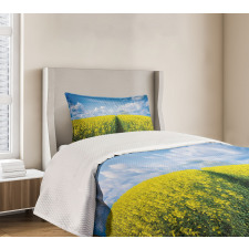 Floral Pathway Bedspread Set