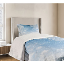 Snow Falling New York Bedspread Set