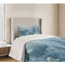 Snow in New York City Bedspread Set