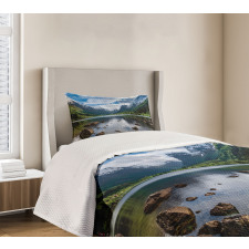 River Open Sky Norway Bedspread Set