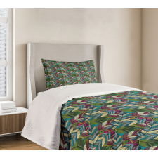 Exotic Feather Pattern Bedspread Set