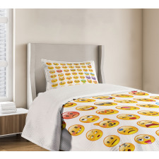 Many Emoticons Aliens Bedspread Set