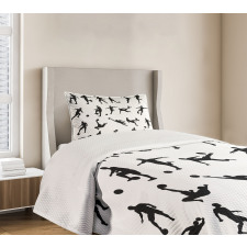 Football Silhouettes Bedspread Set