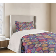 Oriental Hexagon Motif Bedspread Set