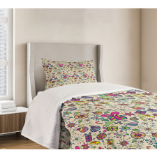 Lively Rich Doodle Bedspread Set