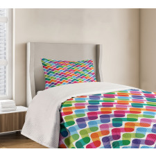 Lively and Geometrical Bedspread Set