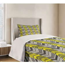 Zigzag Pattern Bedspread Set