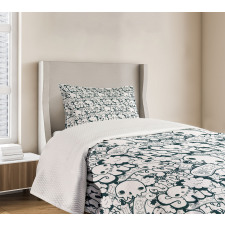 Skulls and Graffiti Doodle Bedspread Set