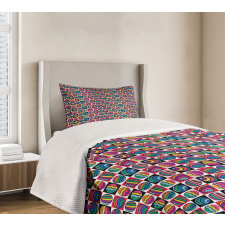 Checkered Doodle Eggs Bedspread Set