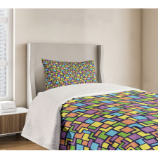 Retro Shapes Pattern Bedspread Set