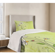 Chamomile Ladybugs Art Bedspread Set