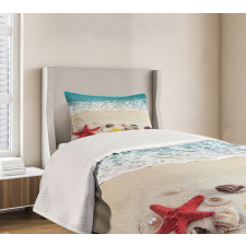 Sea Shells on Sandy Coast Bedspread Set