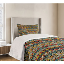 Retro Grunge Geometric Bedspread Set